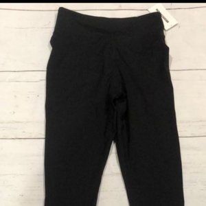 Fashion nova Crunch Time Active black nwt Scrunch Butt LeggingsIn Sculpt Tech